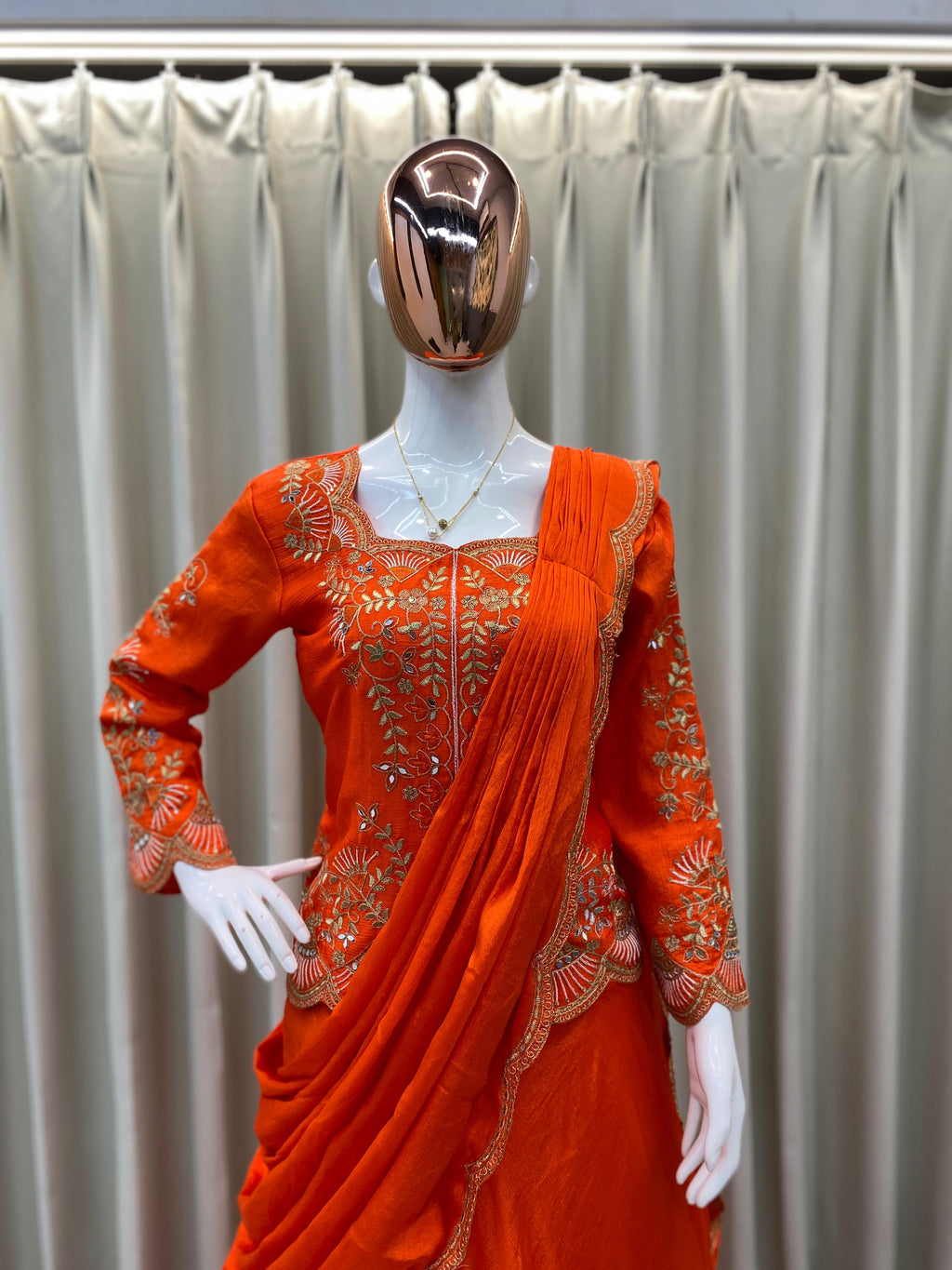 LEHENGA SAREE TRENDING DESIGN