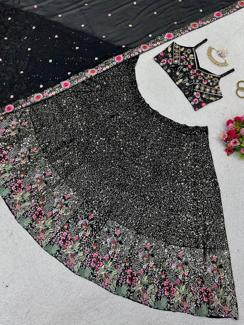 DESIGNER LEHENGA CHOLI