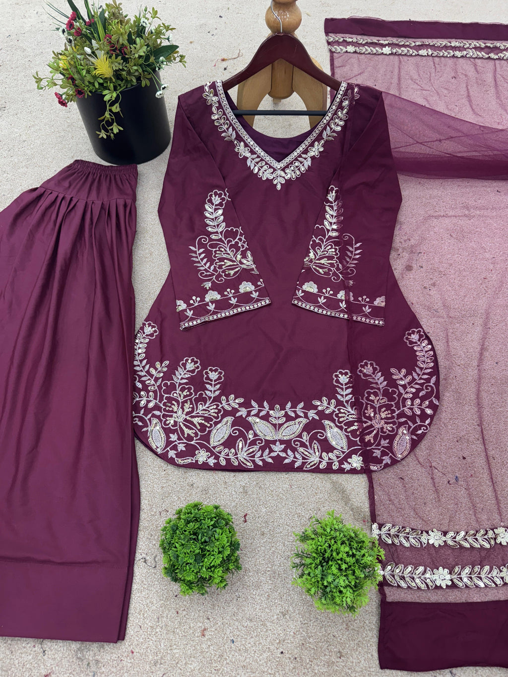 DESIGNER FARSHI SALWAR SUITS