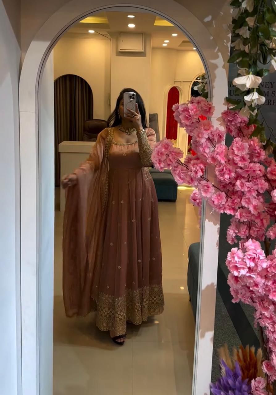 PINK PARTYWEAR GOWN